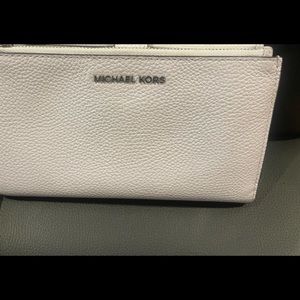 Michael Kors smartphone leather wallet Lavender
